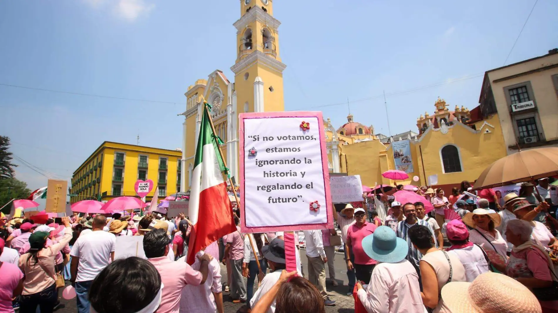 Marcha Marea Rosa 2024 en Xalapa